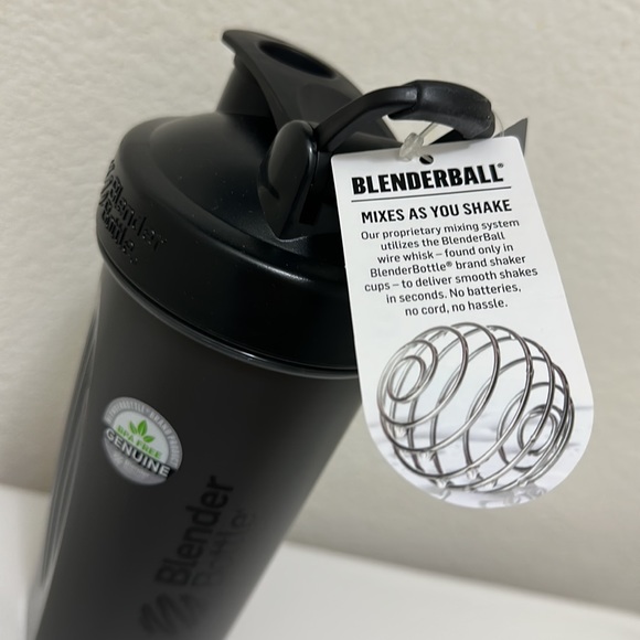 Black Blender Bottle - Classic 28oz. NWT - Picture 5 of 6